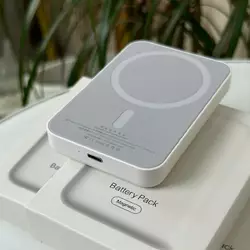 Power Bank MagSafe Battery Pack (NL) 5000 mAh Power Bank MagSafe Battery Pack (NL) 5000 mAh