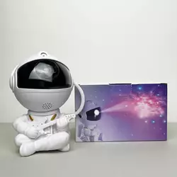 Светильник-проектор Астронавт Nebula RGB + пульт Светильник-проектор Астронавт Nebula RGB + пульт